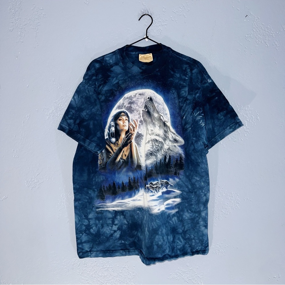 The Mountain Vintage 90s Native American Graphic Tee Size Large